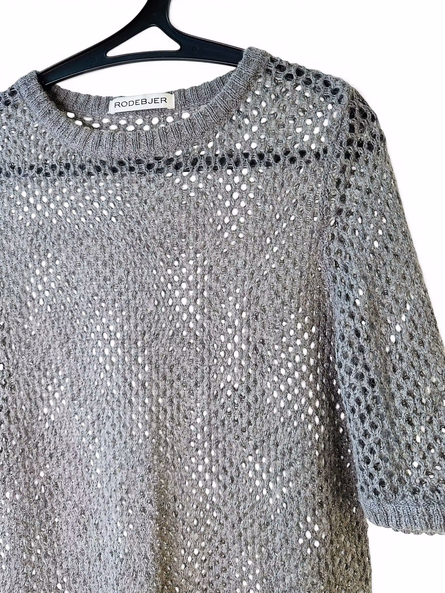 RODEBJER stickad nättröja