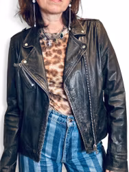 MC-jacka i antikbehandlat läder