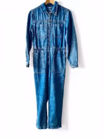 Denim jumpsuit med markerad midja