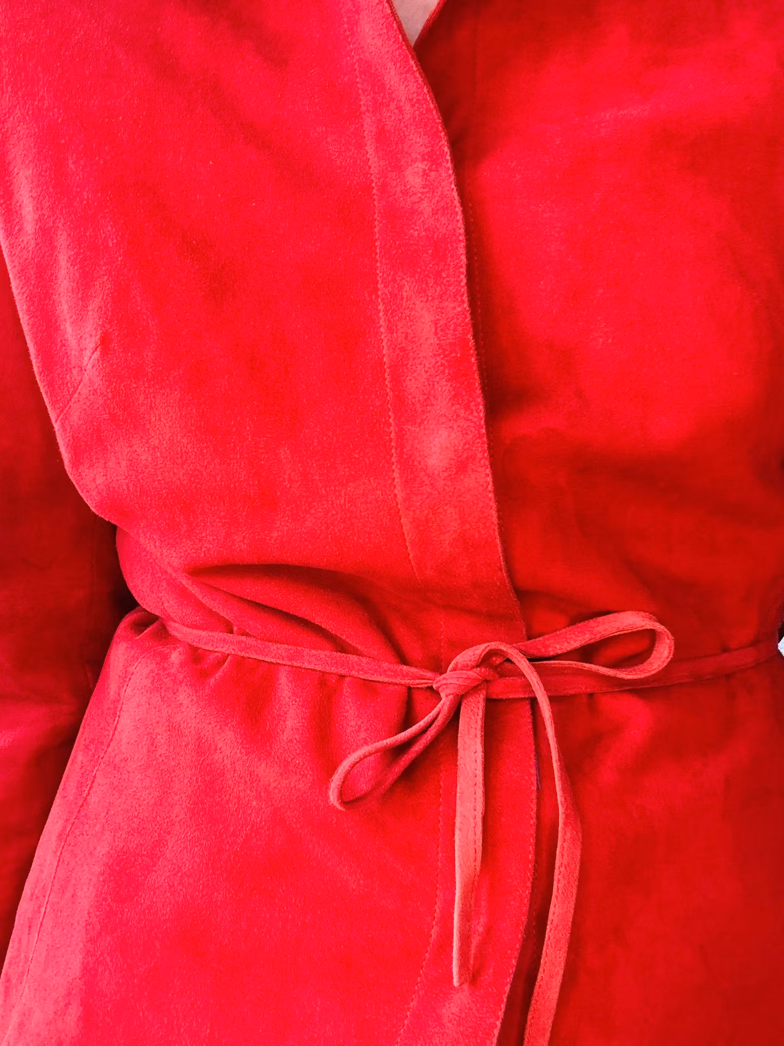 Röd overshirt i mocka