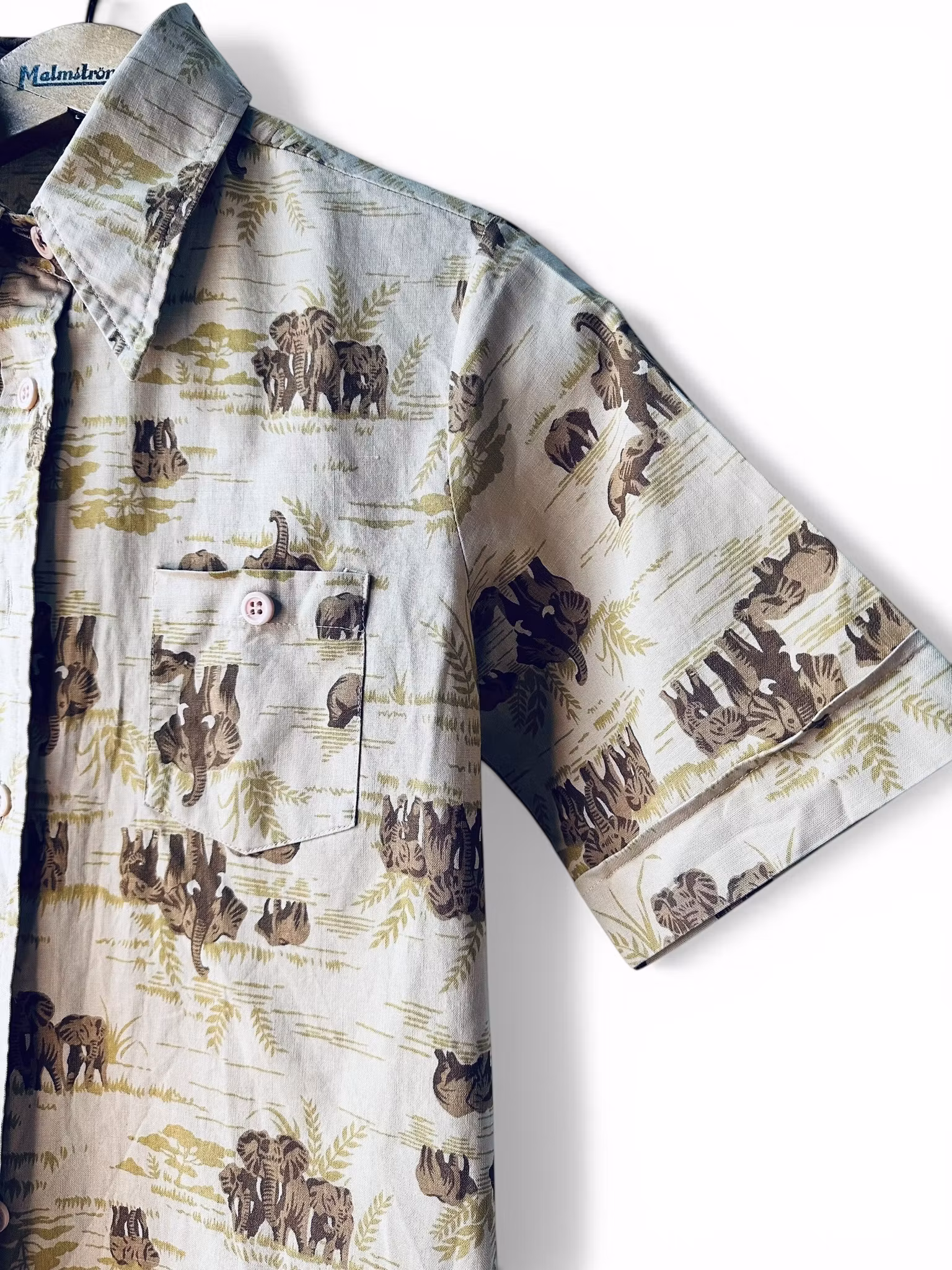 Vintage skjorta med elefanter