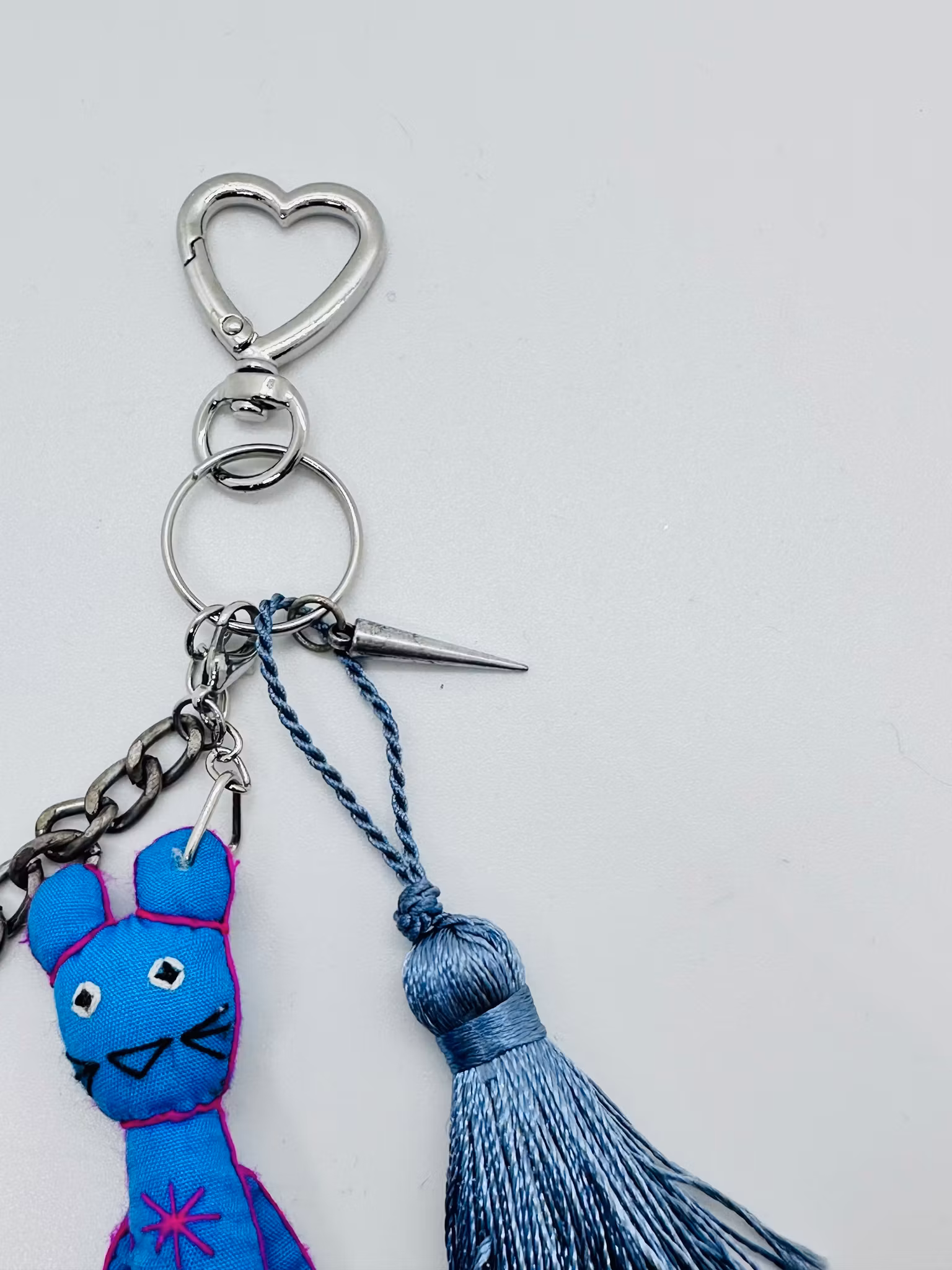 Bag charm blå mus