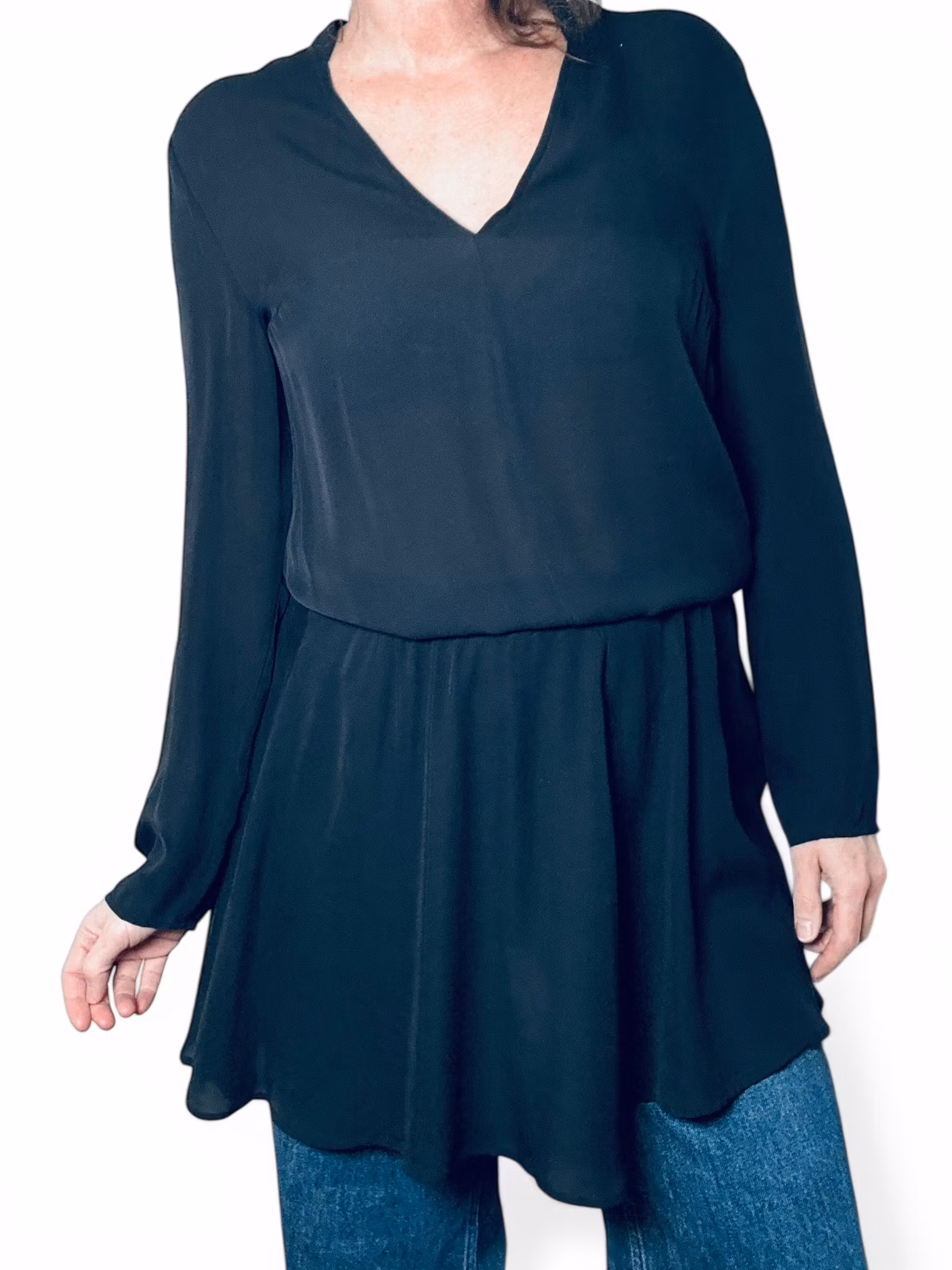 STYLEIN svart sidenklänning