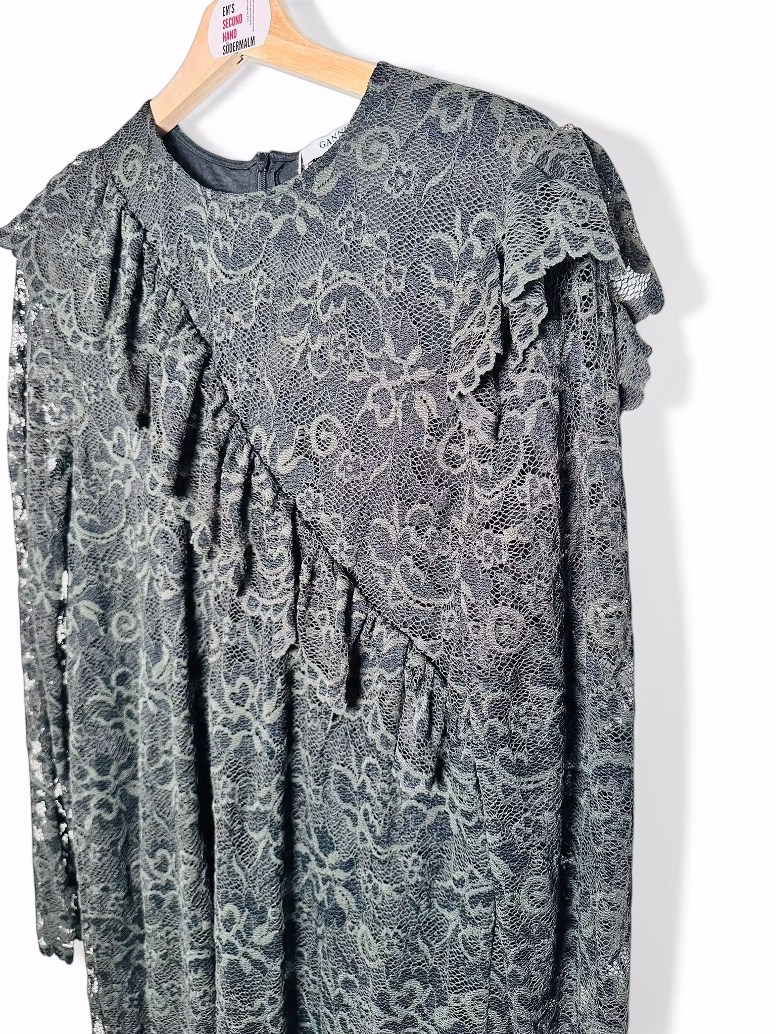 GANNI grön spetsklänning