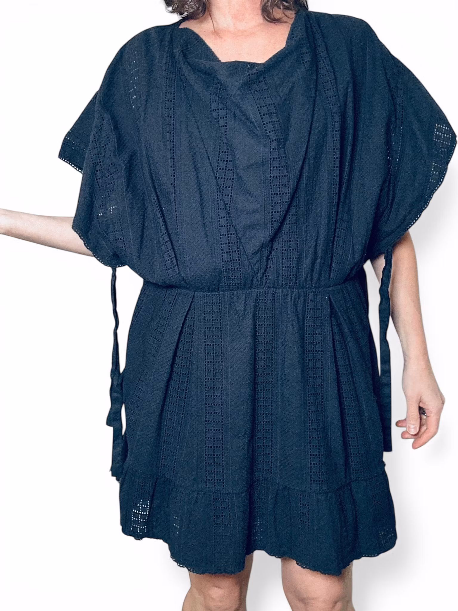 RODEBJER kort svart klänning