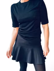 ARKET vippig kort kjol