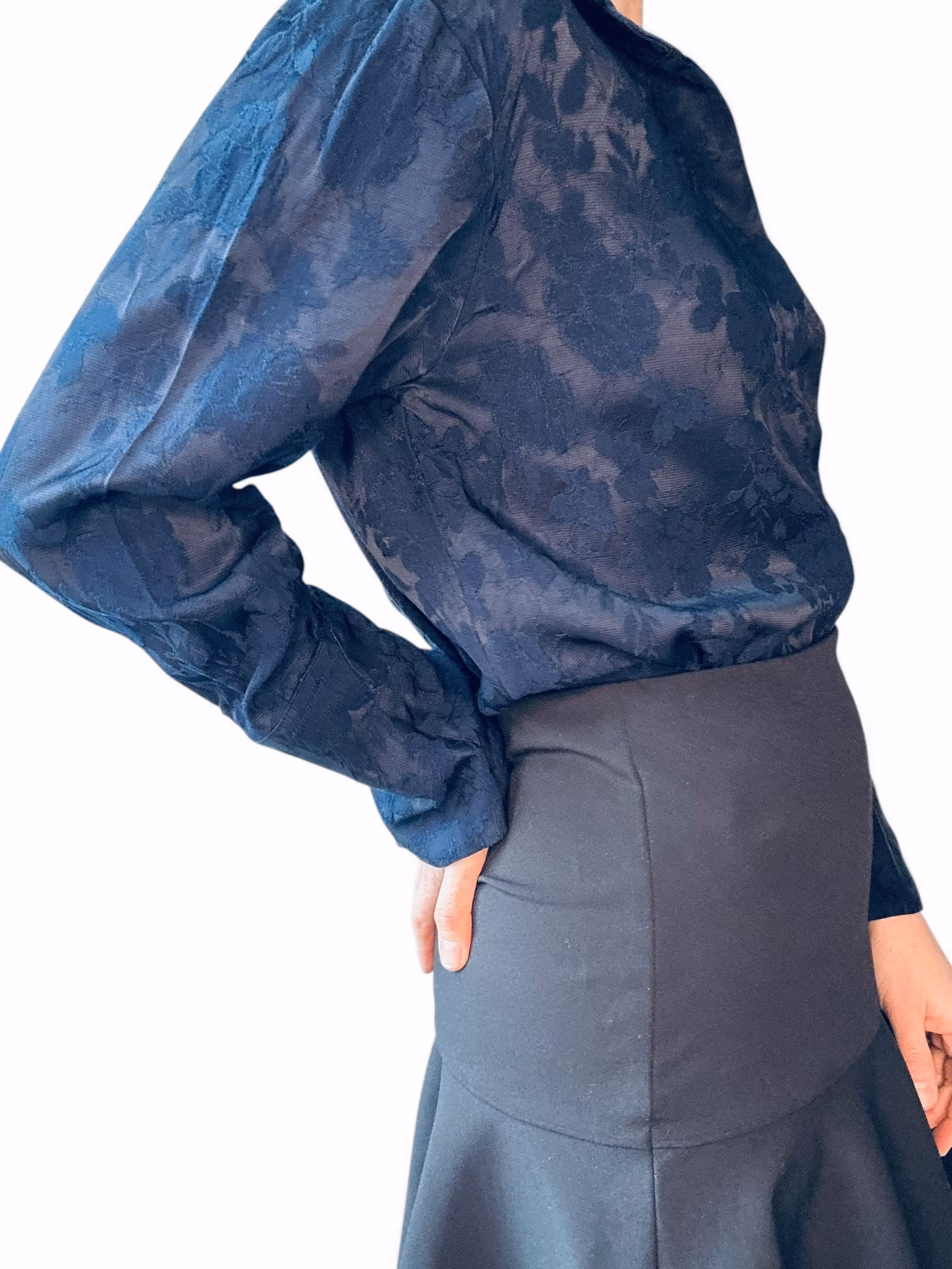 Mönstervävd viskosskjorta & Other Stories Capsule