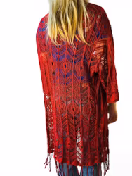 Vinröd virkad kaftan/kofta