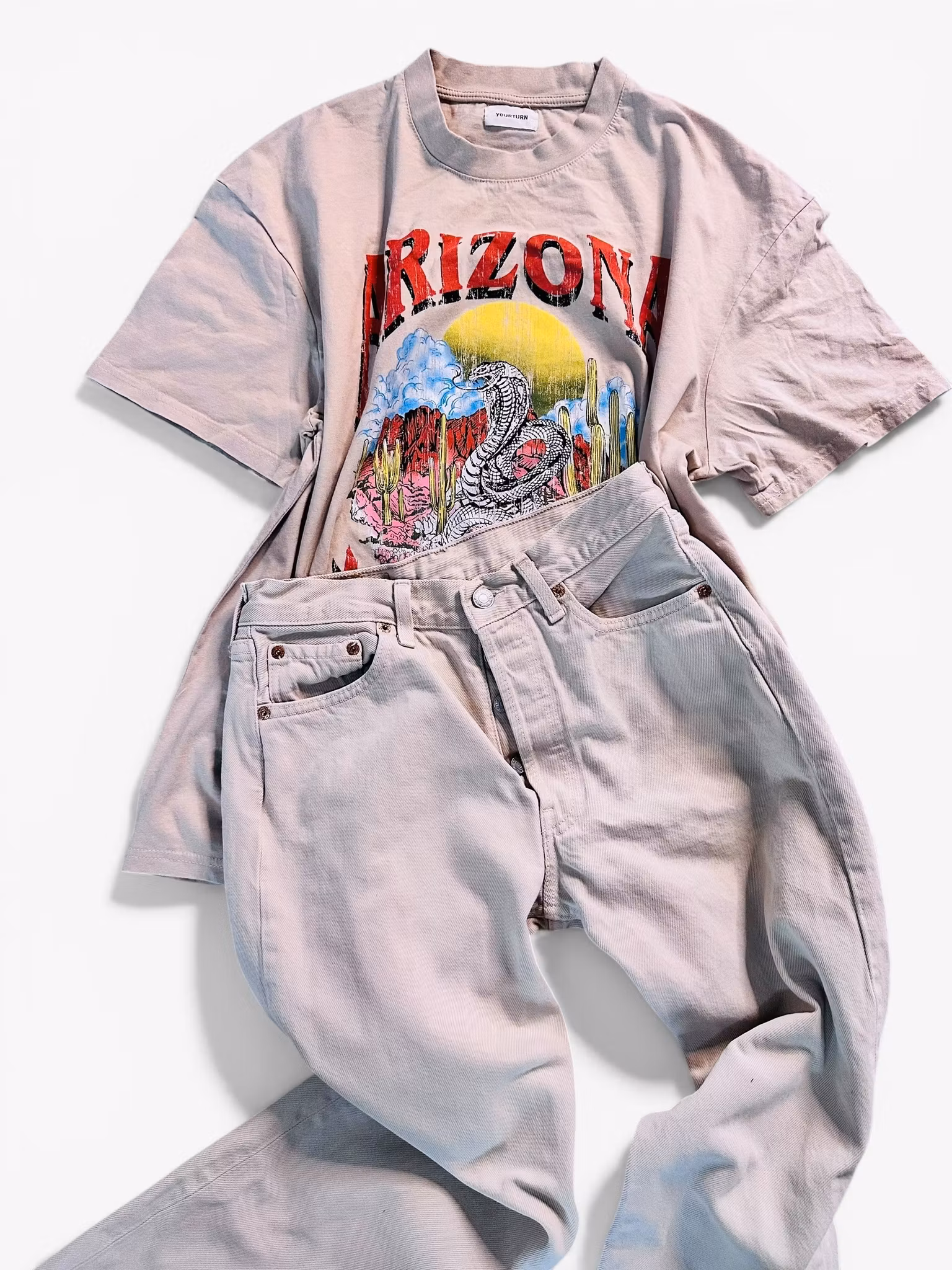 Vintage LEVI'S 501 29/34 beige upplagda