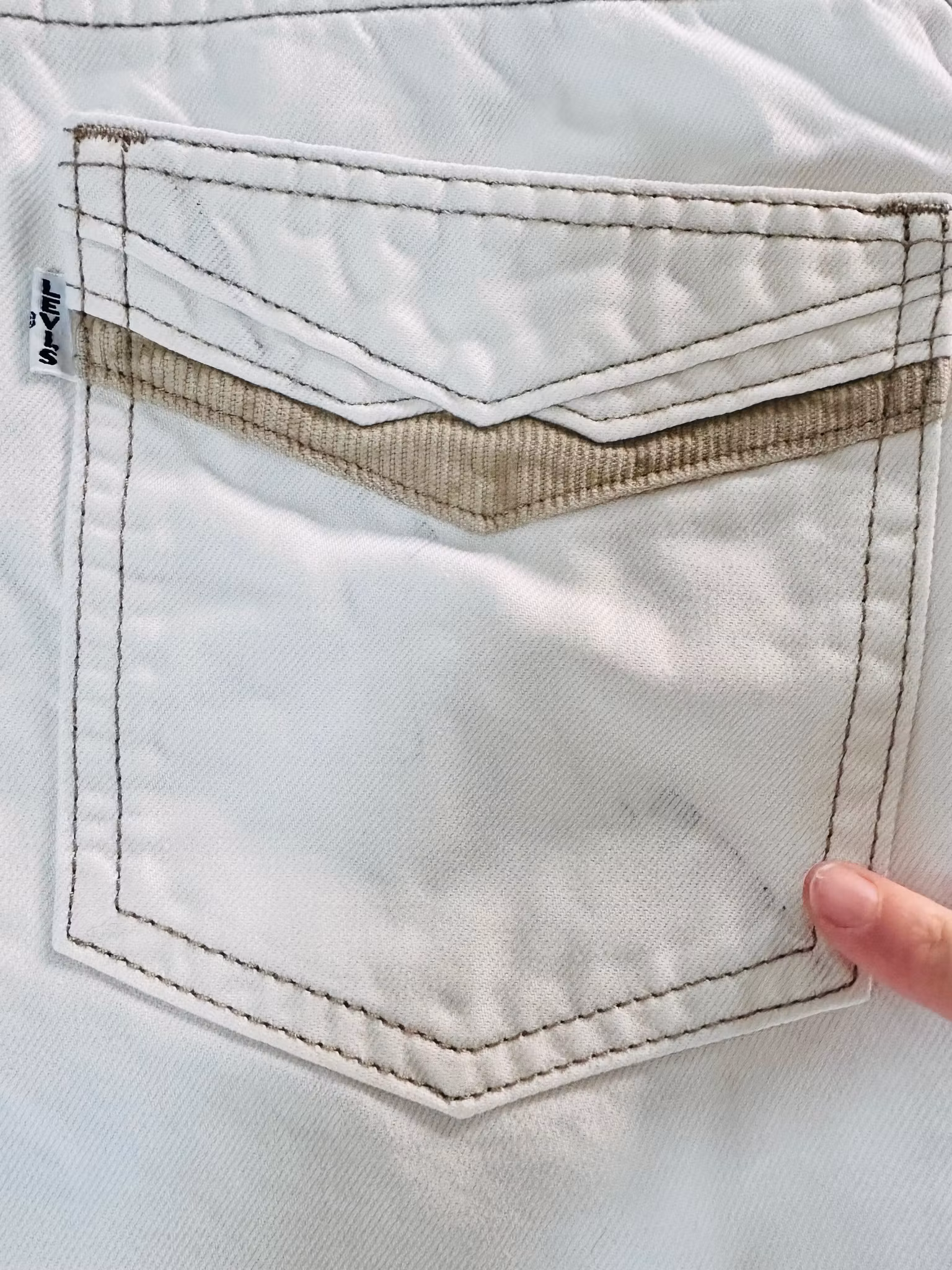 LEVI'S 70s High Flare 31"