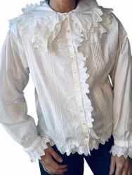 Romantisk vintageblus  – spets, volanger & pintucks