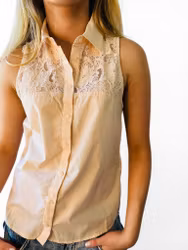 Ärmlös topp med spets