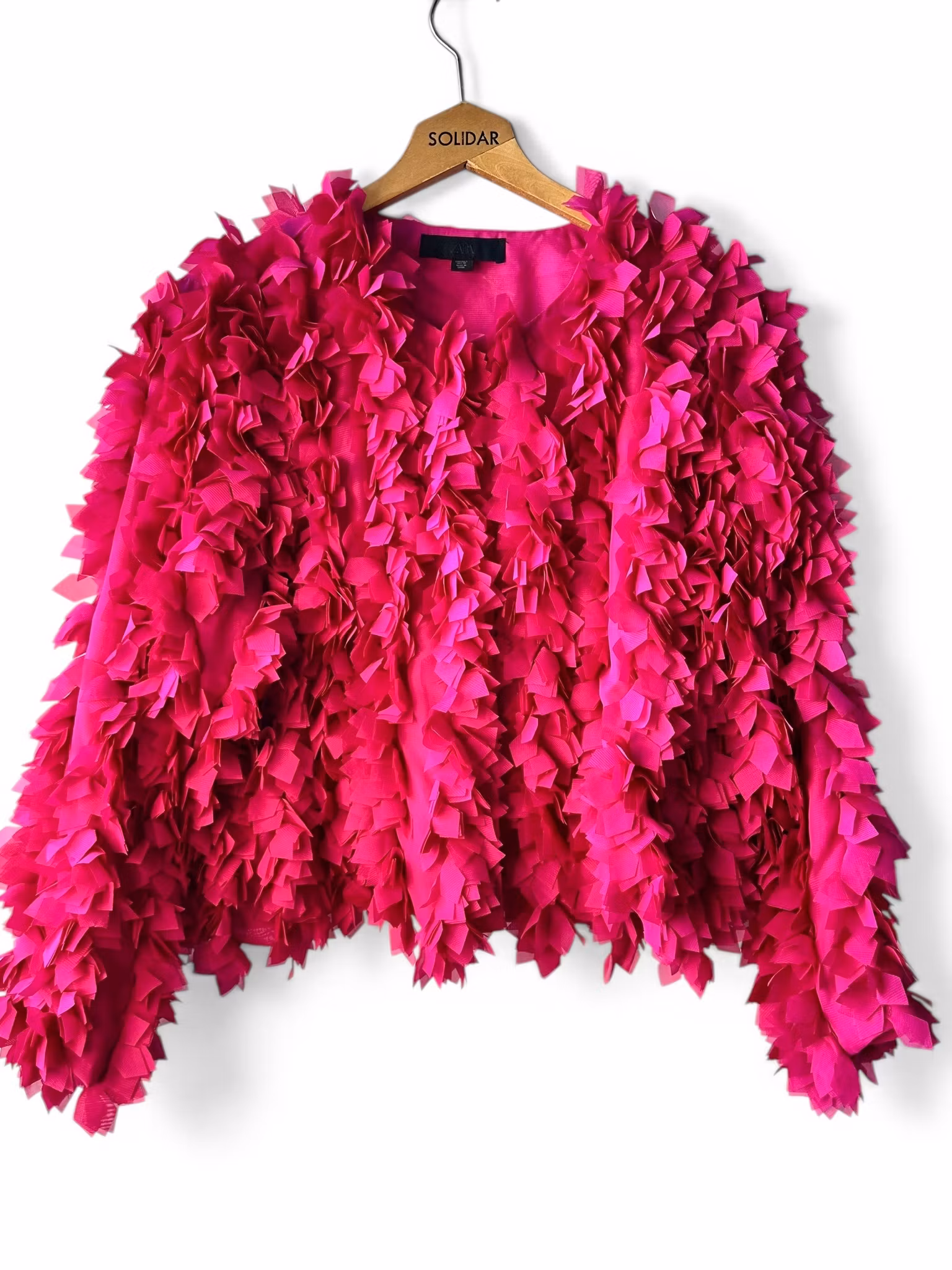 Fluffig statementjacka i rosa