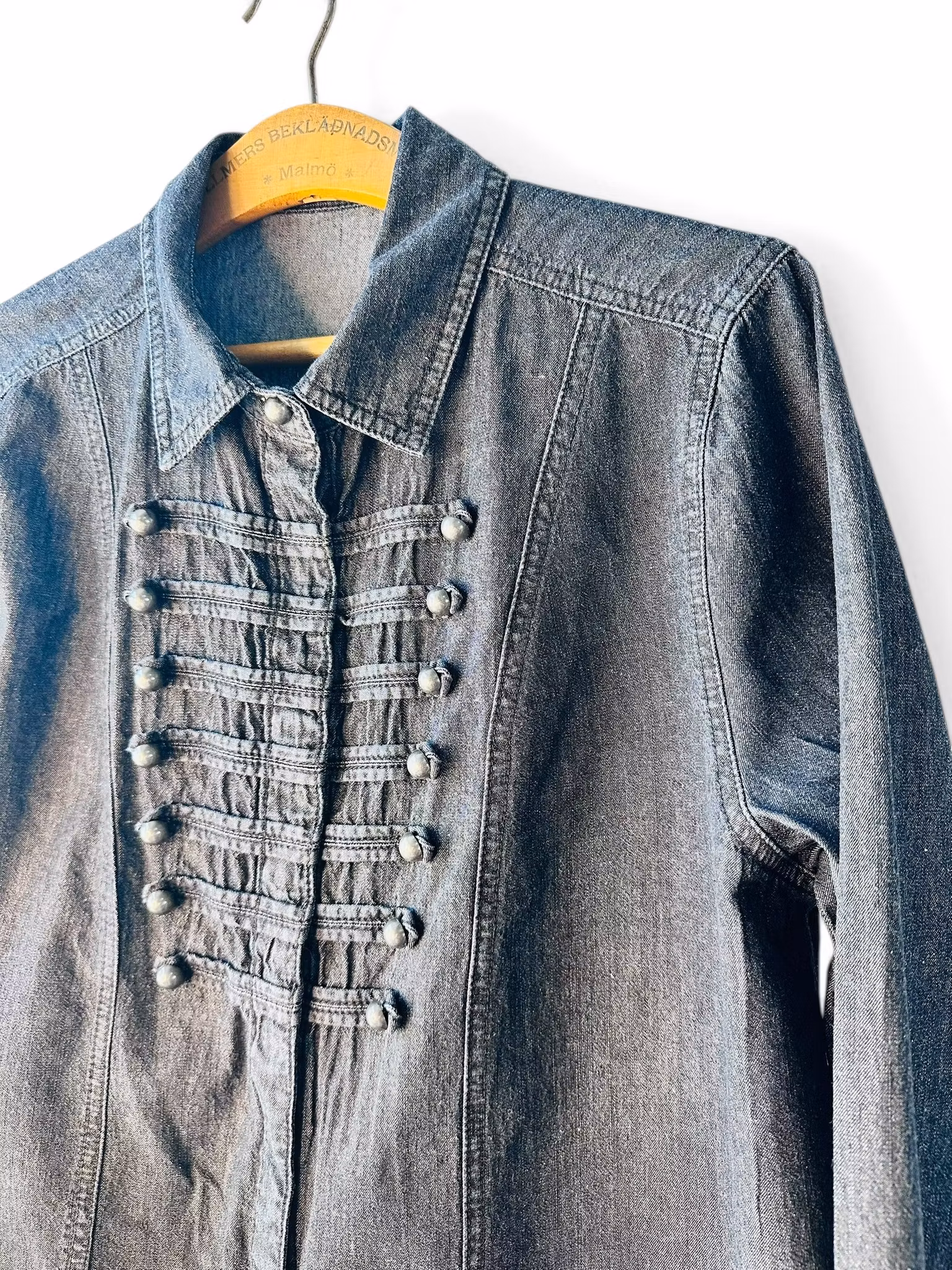 Vintage jeansskjorta med Napoleon-knäppning