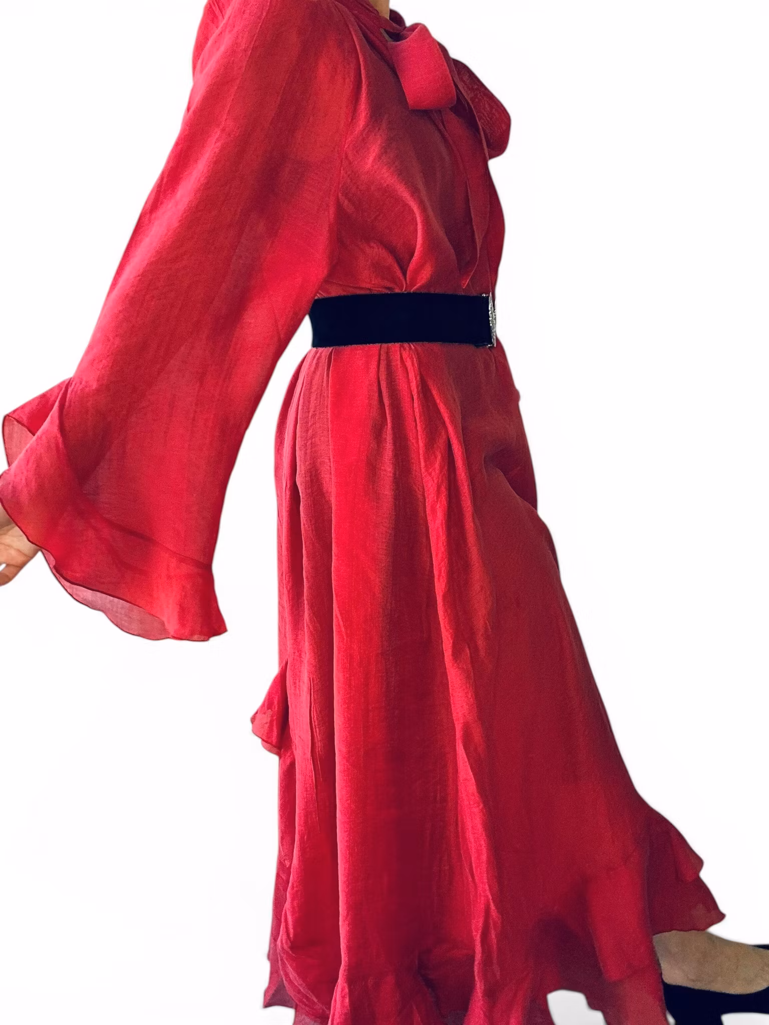 Maxiklänning med volanger