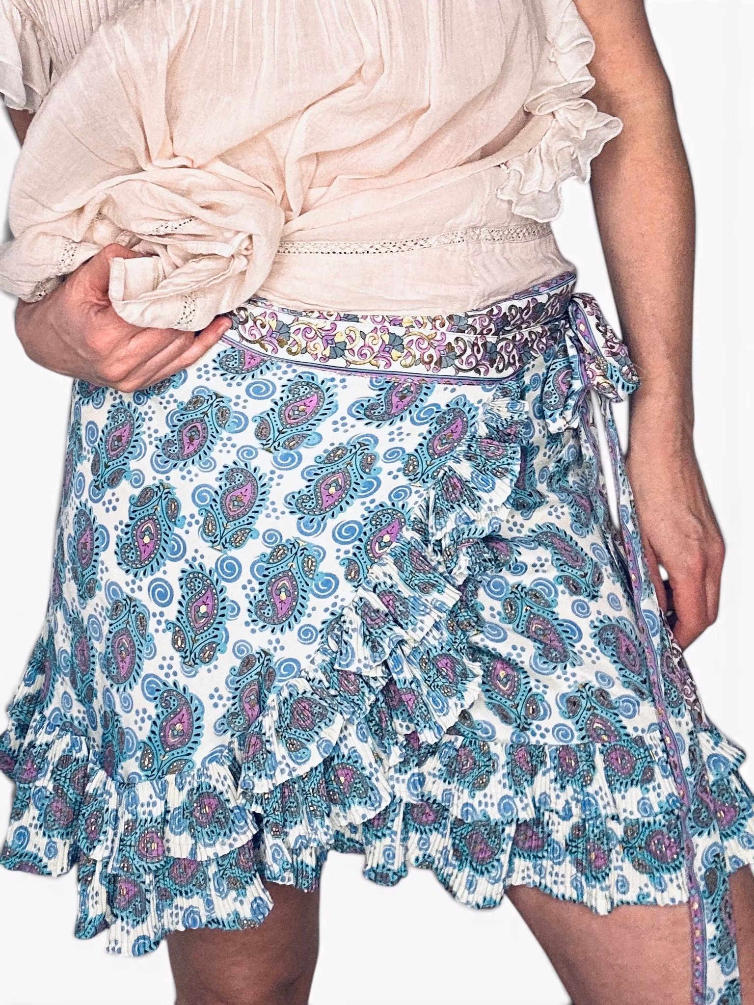 Kort omlottkjol i siden