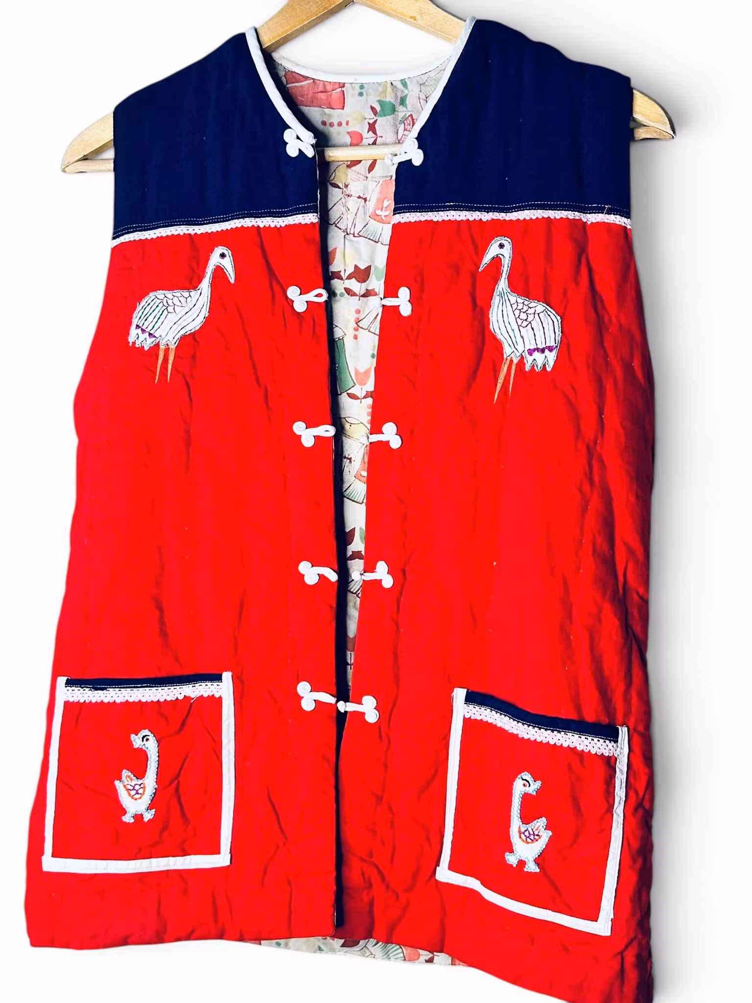 Handsydd quiltad patchwork-väst