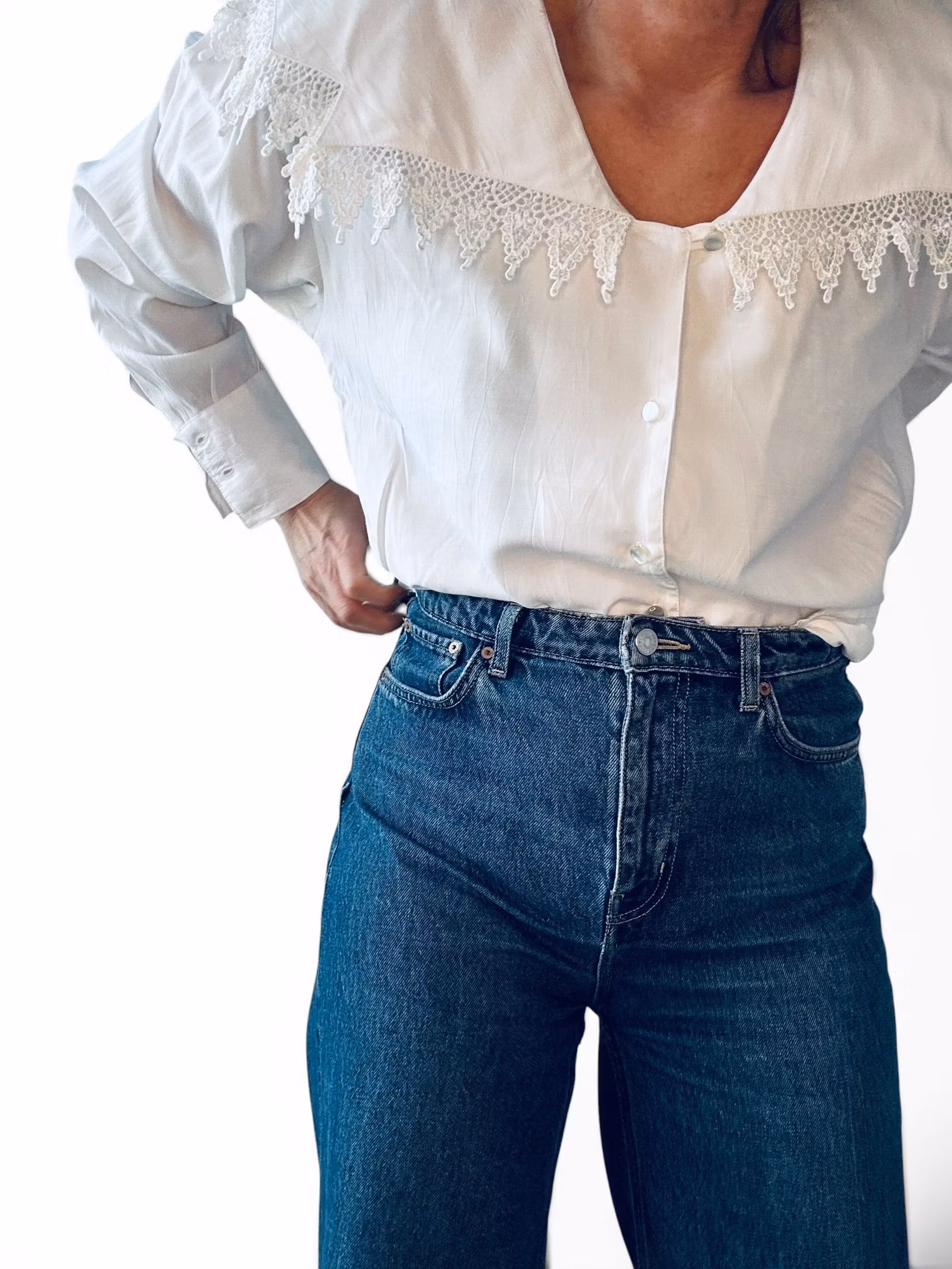 Vintage blus med spetskrage