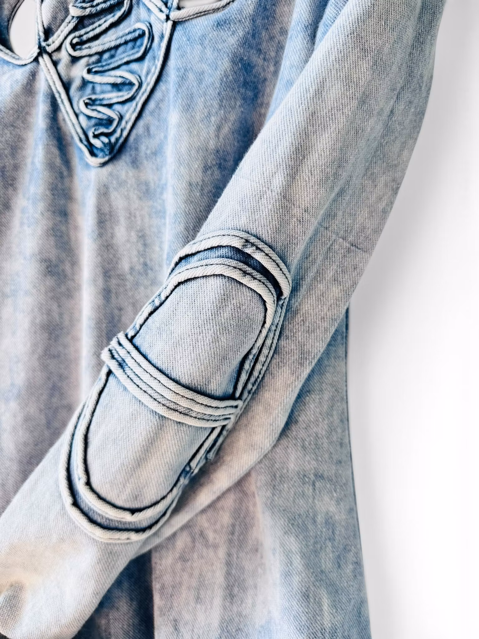 Statement denimklänning från H&M Fashion Against AIDS