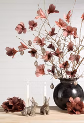 Fjäder Blom mörkrosa