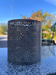 Ljushållare med mönster i zink L