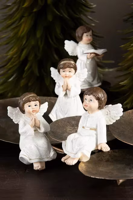 Änglabarn sittande mix