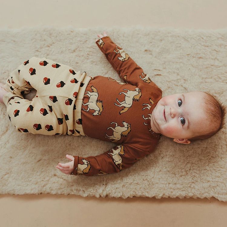 ekologiska babykläder nyfödd leggings ekollon
