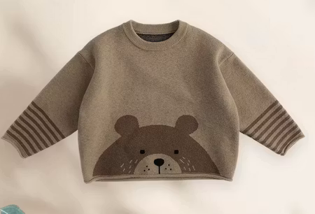 Stickad tröja för barn -brun björn 3-4år