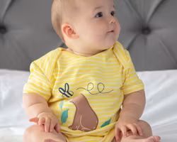 2-pack Kortärmade Baby bodys – Björnar och Randigt nyfödd-12mån