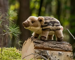 Mjukisdjur Gosedjur Vildsvin baby 22cm Teddy Hermann