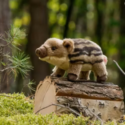 Mjukisdjur Gosedjur Vildsvin baby 22cm Teddy Hermann
