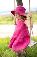 Solhatt för Barn med Brett Brätte- Magenta- 1-10år UV skydd