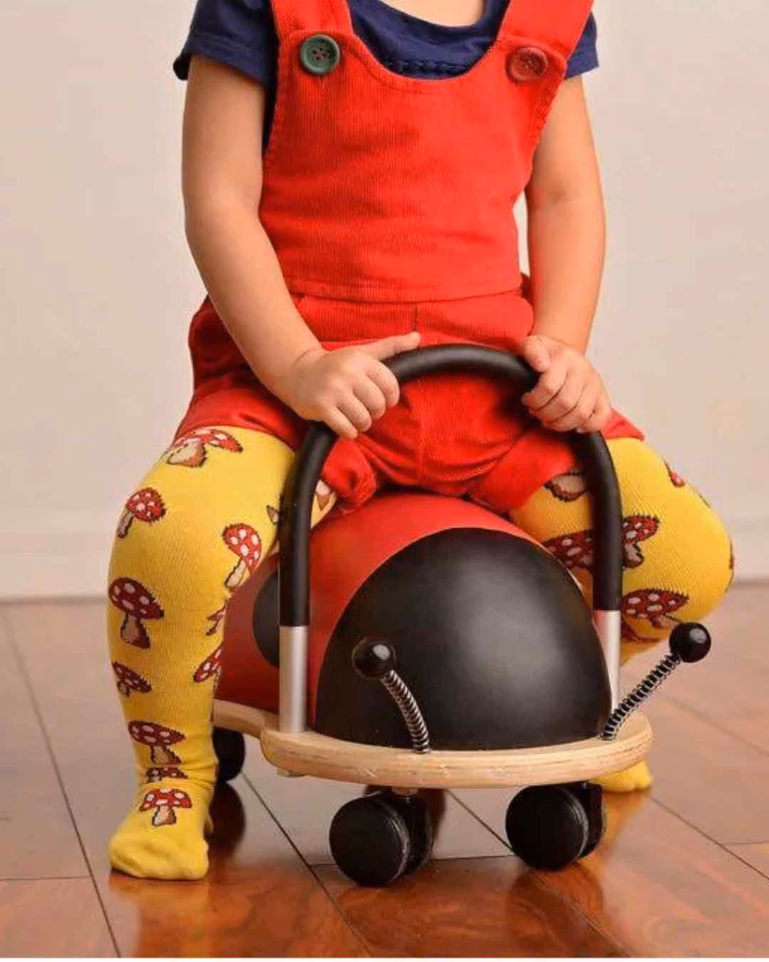 Roliga timmen! Barn strumpbyxor med anti-slip