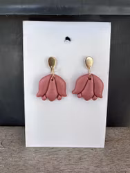 Örhängen polymerlera - Hängande rosa blommor