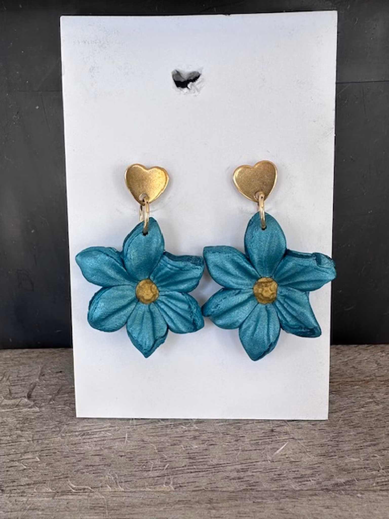 Örhängen polymerlera - Blommor turkose