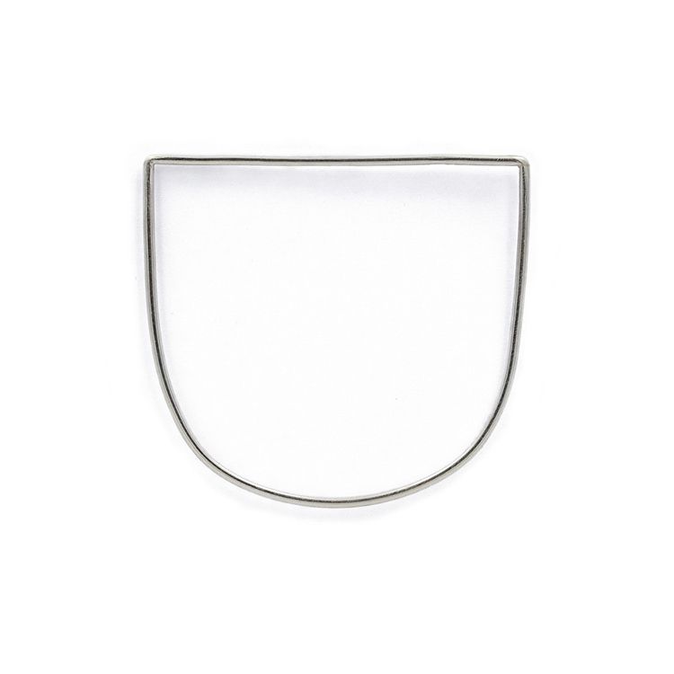 Clare Minimal D Bracelet Silver