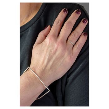 Clare Minimal D Bracelet Silver