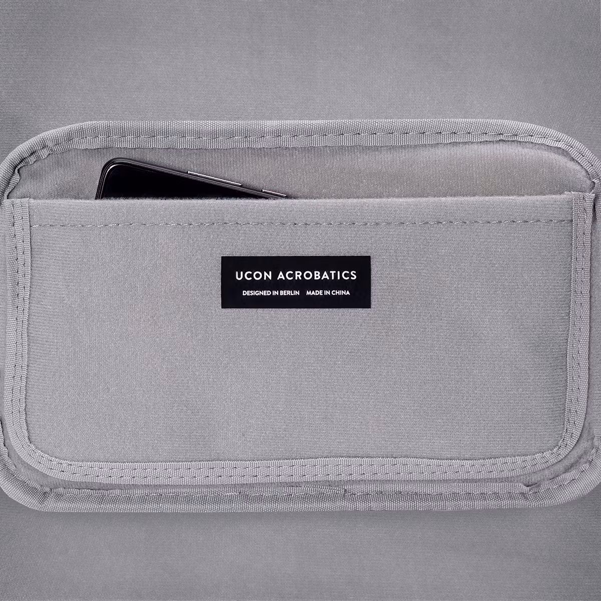 Ucon Acrobatics Jona Medium Bag Petrol