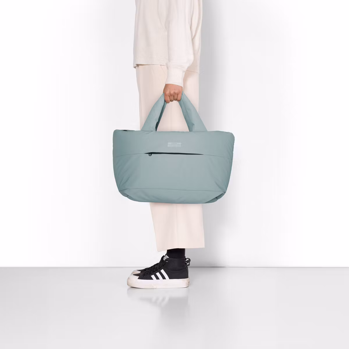 Ucon Acrobatics Olivia Medium Bag Pine Green