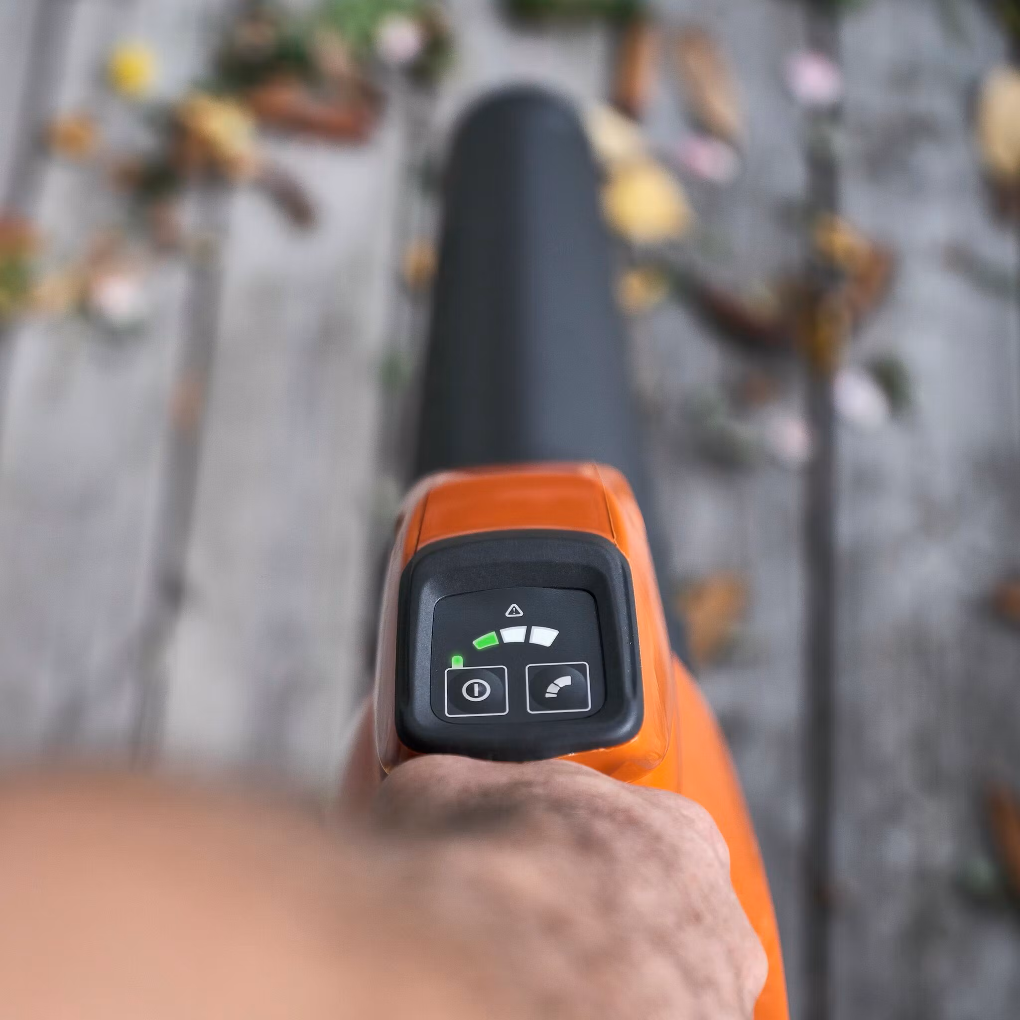 HUSQVARNA 120iB utan batteri och laddare