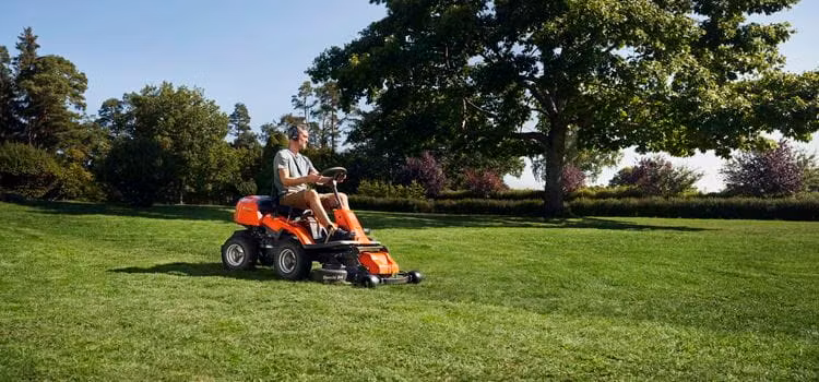 HUSQVARNA R 214T
