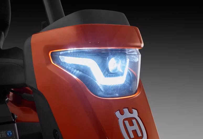 HUSQVARNA R 316TsX AWD