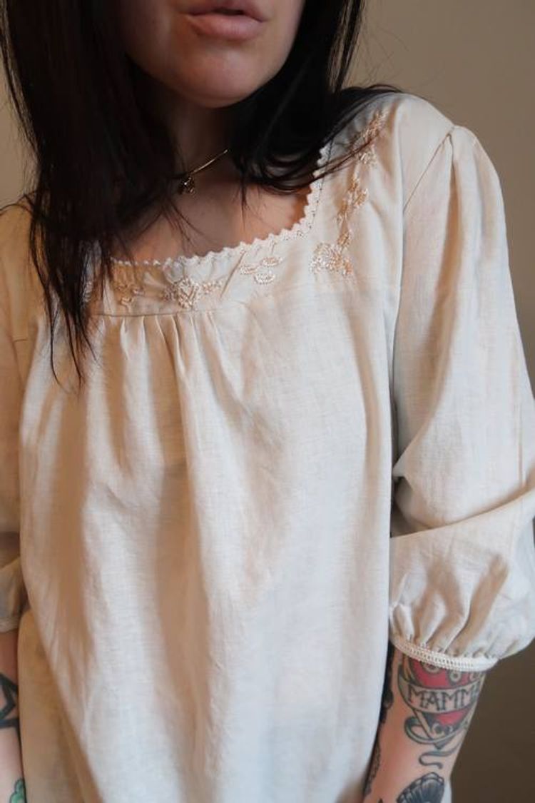 Beige tunnika