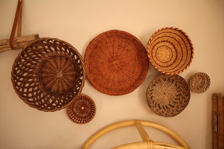 Korgvägg med sex korgar