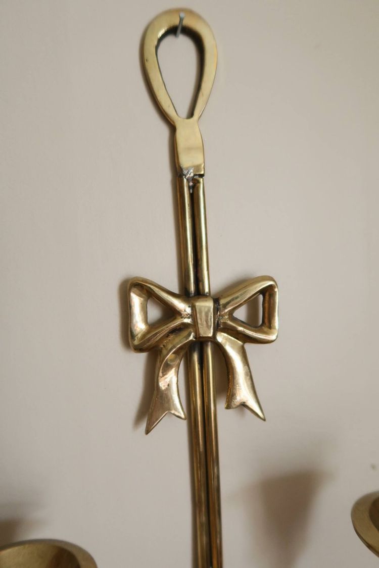 Väggljusstake mässing med rosett