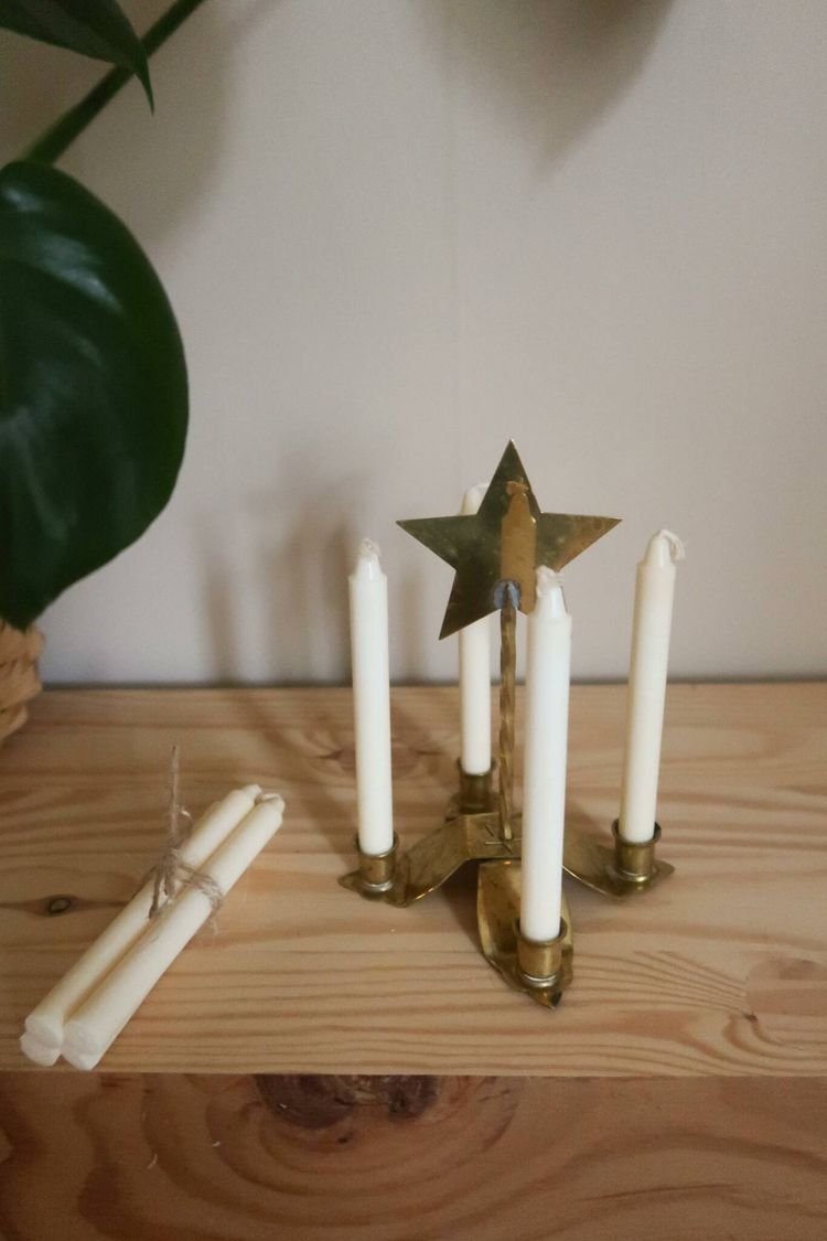Ljusstake för juleljus med stjärna ink 8 ljus