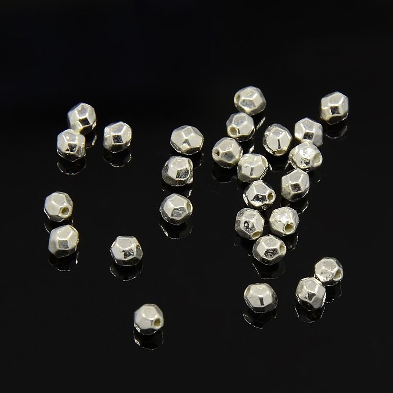 Mellandel, Silverfärgad, 3.5x3.5mm, 25st