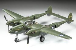 Lockheed P-38 F/G Lightning, 1:48
