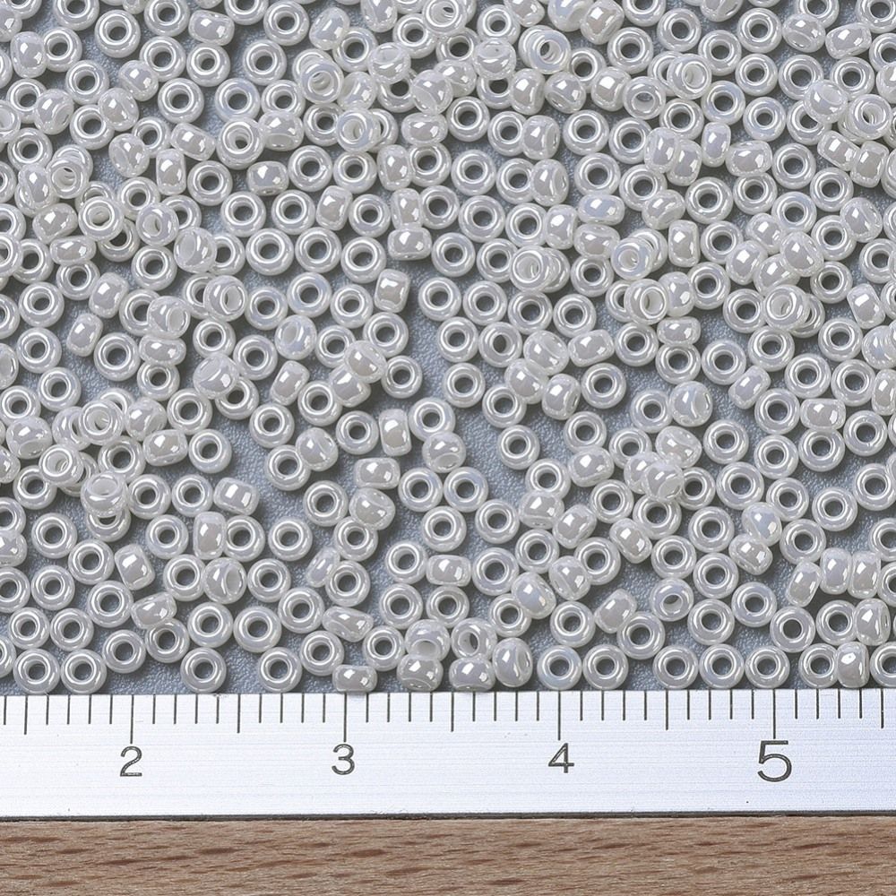 MIYUKI, Japanese Seed Beads, Round, 11/0, Antique Ivory Pearl Ceylon