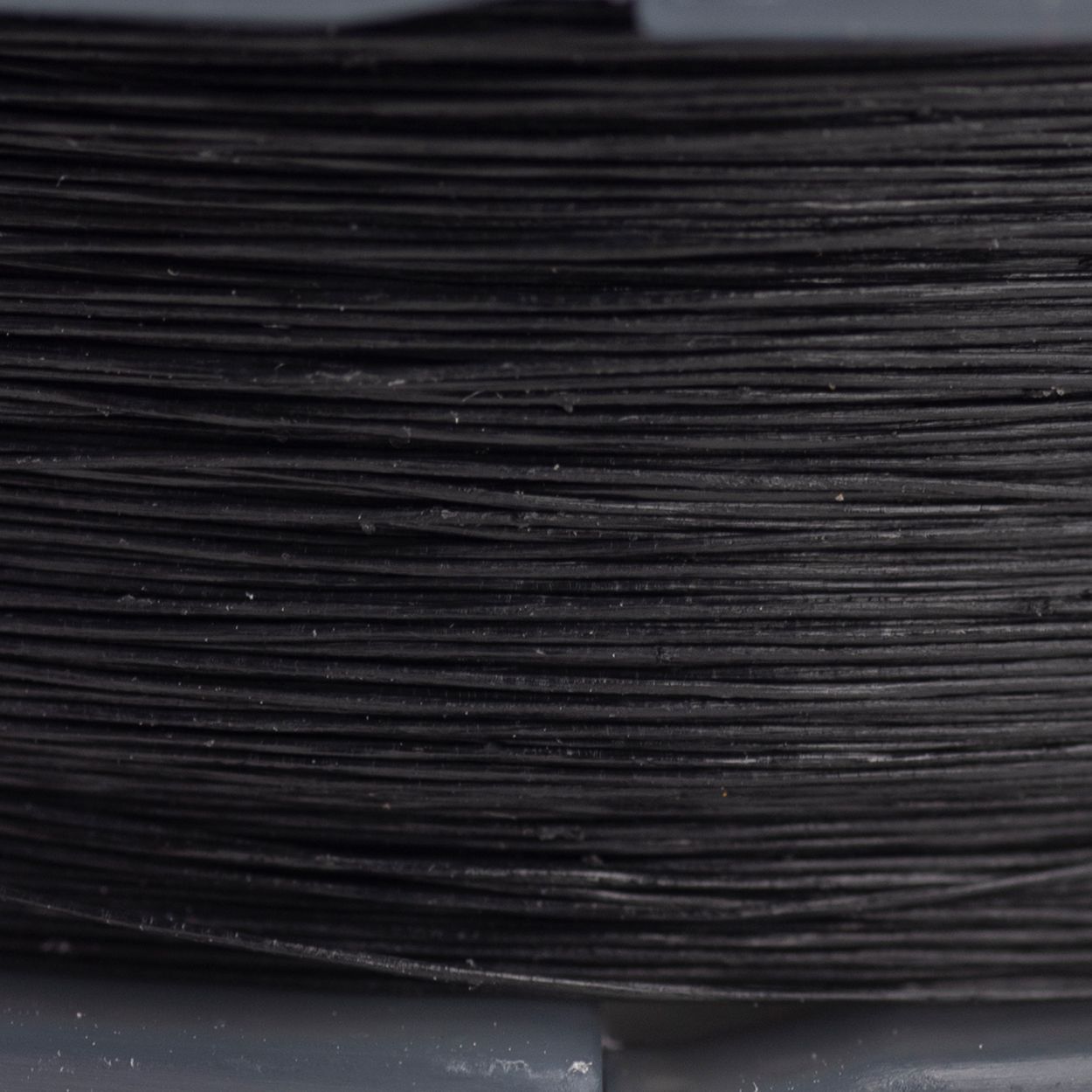 S-lon Fire, 6 LB, Black, 0,006 In/ 0,15mm